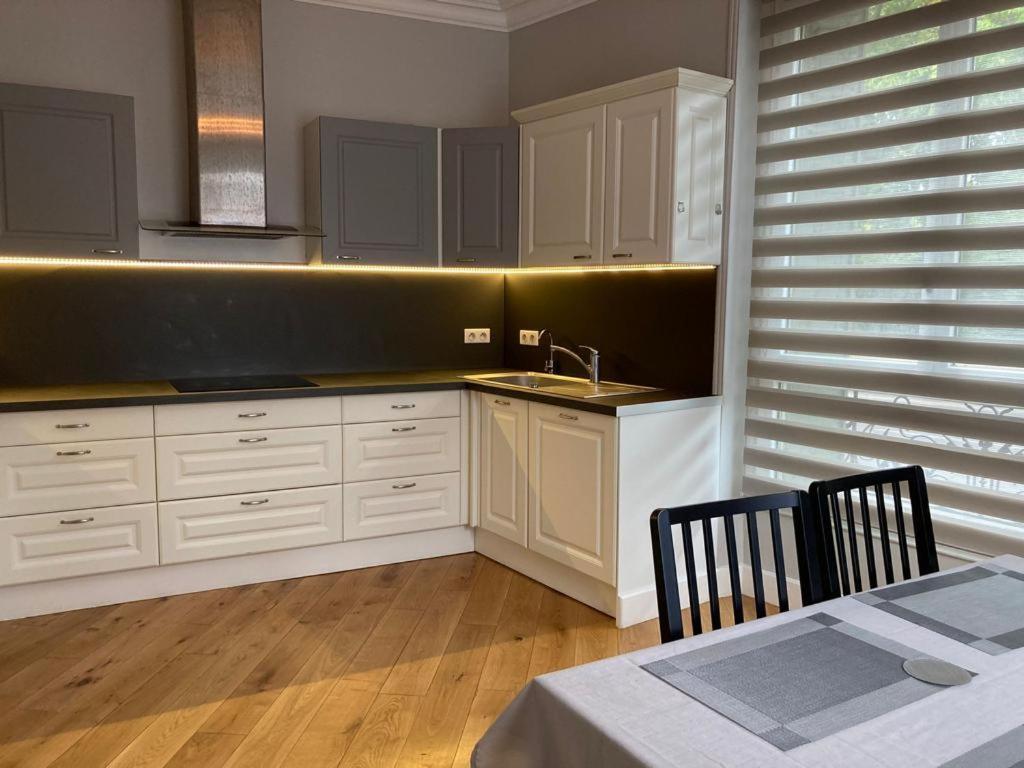 Belle Maison De 5 Pieces Apartment Sceaux  Ngoại thất bức ảnh